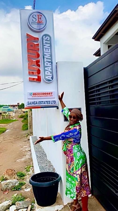 Accra Luxury Apartments At The Sanga Estates Oduman Luaran gambar
